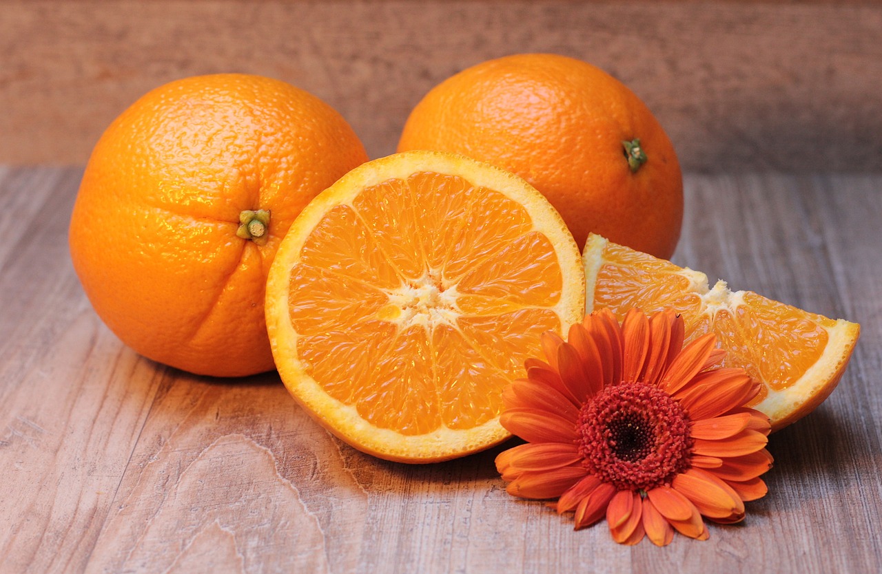 oranges-g06f93519f_1280.jpg